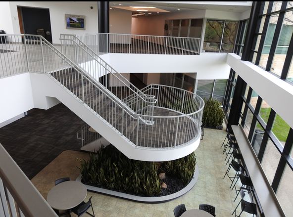 Whitewater Business Center: 12301 Whitewater Dr, Minnetonka, MN 55343